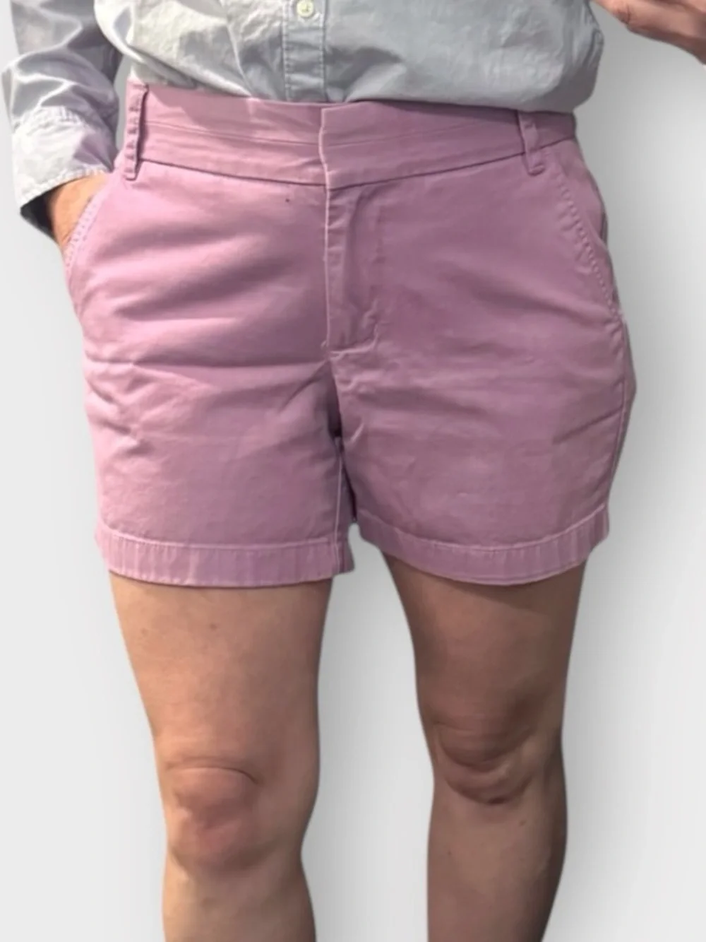 J. Crew Lilac Pink ‘City Fit’ Chino Shorts size 8 Medium 4” Preppy Girlie